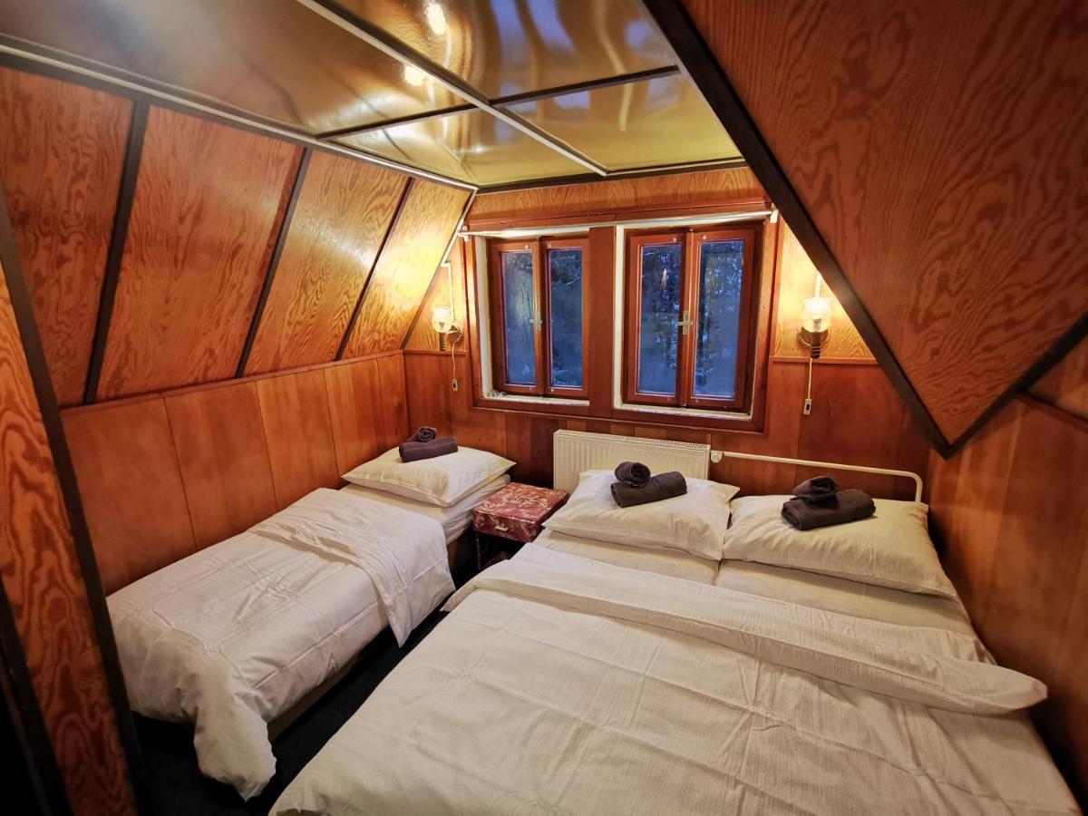 Chata Pod Studnicnou Pec pod Snezkou Exterior photo