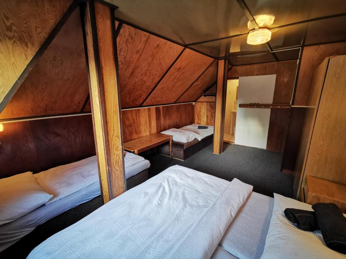 Chata Pod Studnicnou Pec pod Snezkou Exterior photo